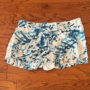 Forever 21 Blue and White Tie-Dye Shorts